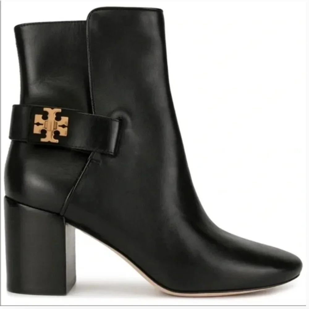 Tory Burch Kira Black Leather Ankle Boots 7 gold logo ankle short heeled